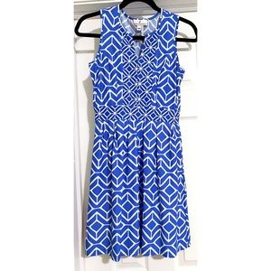 🆕 Jude Connally Sleeveless Blue & White Geometric Dress